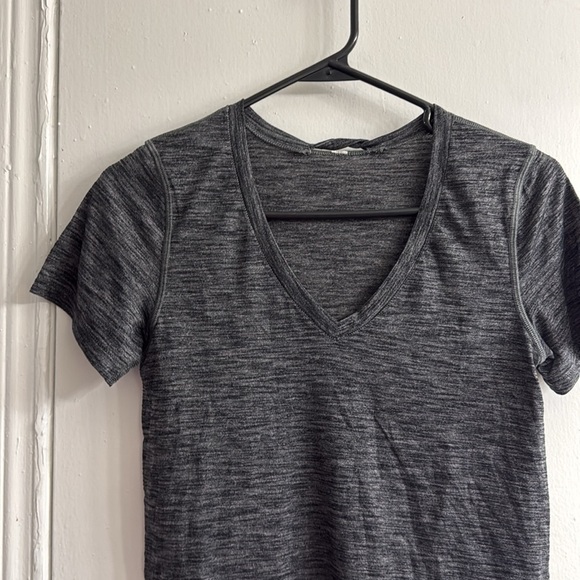 Lululemon What The Sport Tee ~ Heathered Black ~ size 6 - Picture 8 of 11